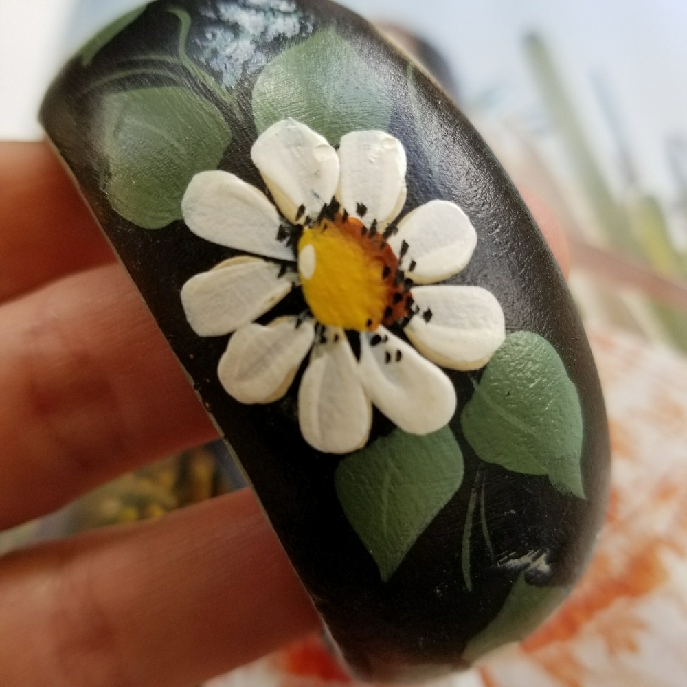 Relisted -Vintage daisy garden bangle bracelet wood black - Picture 10 of 10